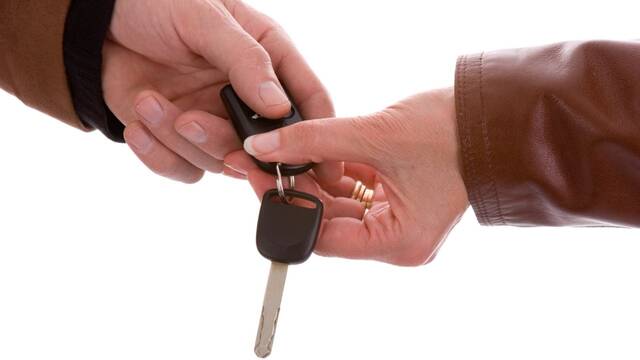 Aracını anında satmak isteyenler için otoplus!