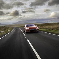 0'dan 100'e saniyeler içinde ulaşan 10 binek otomobil