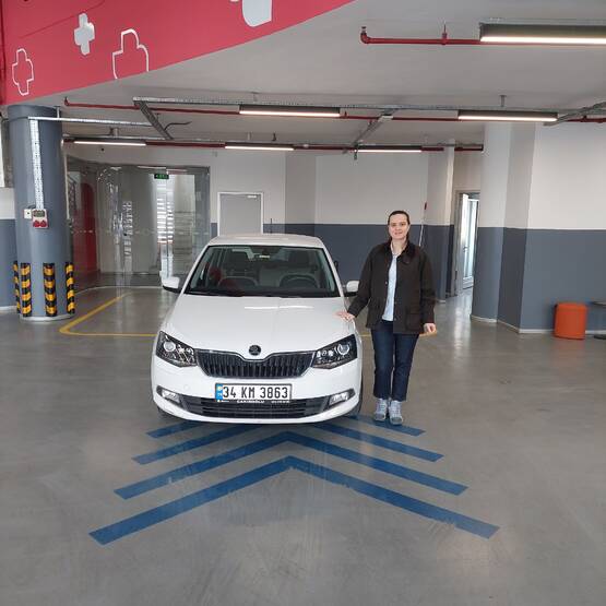 Aracımı beklemeden satmak için otoplus'a geldim